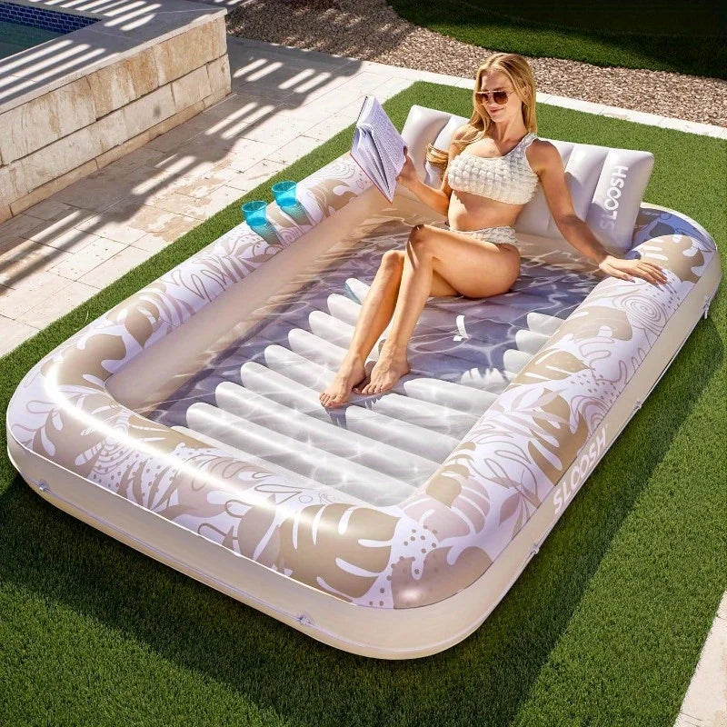 Bouée gonflable transat bronzage XL sur l'eau