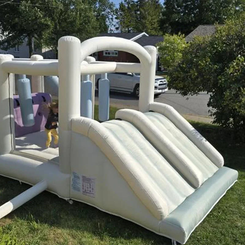 Aire de jeux gonflable double tunnel et obstacles
