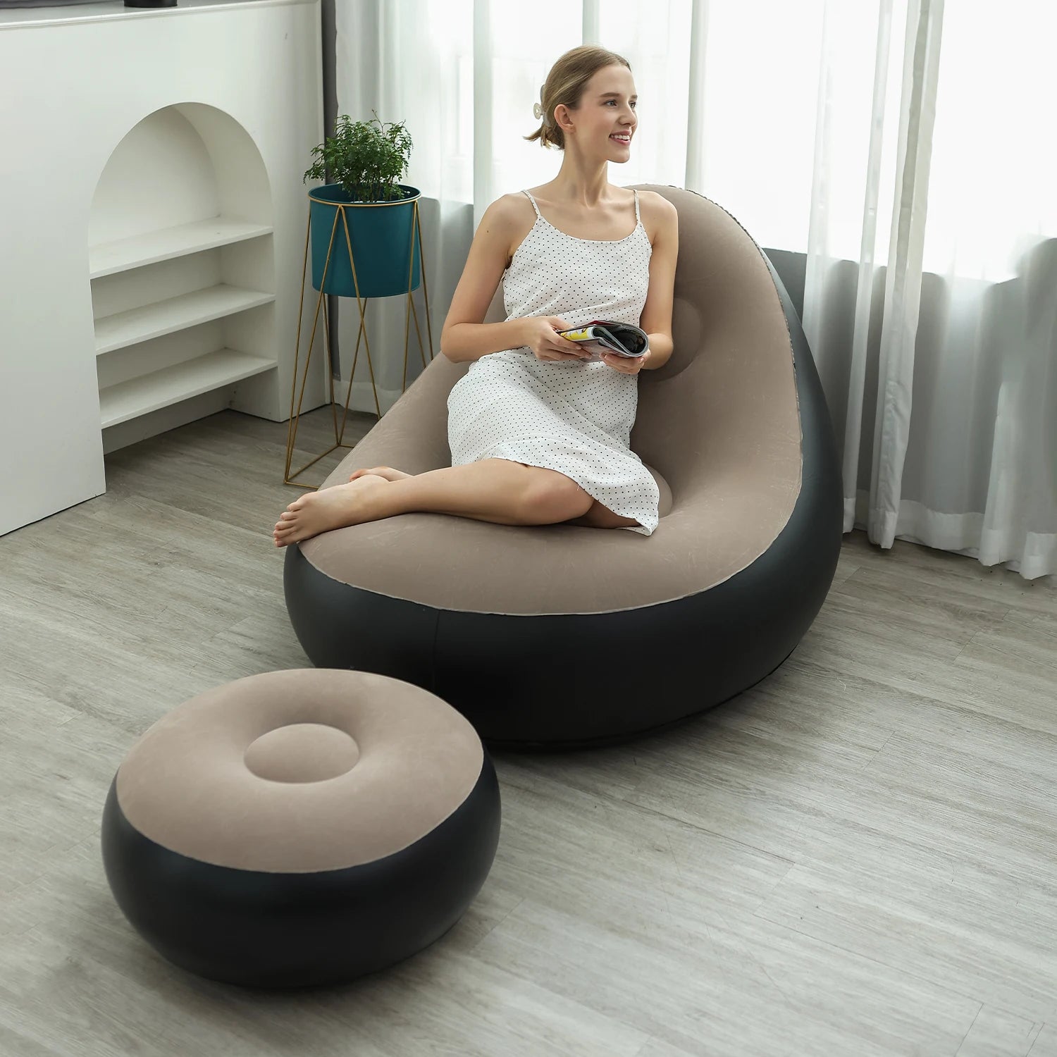 Chaise longue gonflable en forme de L pour la détente