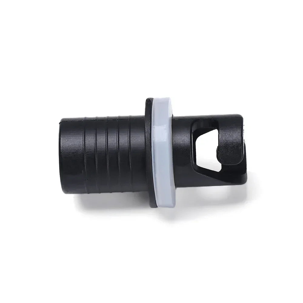 Adaptateur valve vissé sur un bateau gonflable