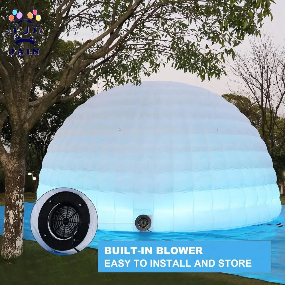 Éclairage LED intégré de la tente gonflable la nuit