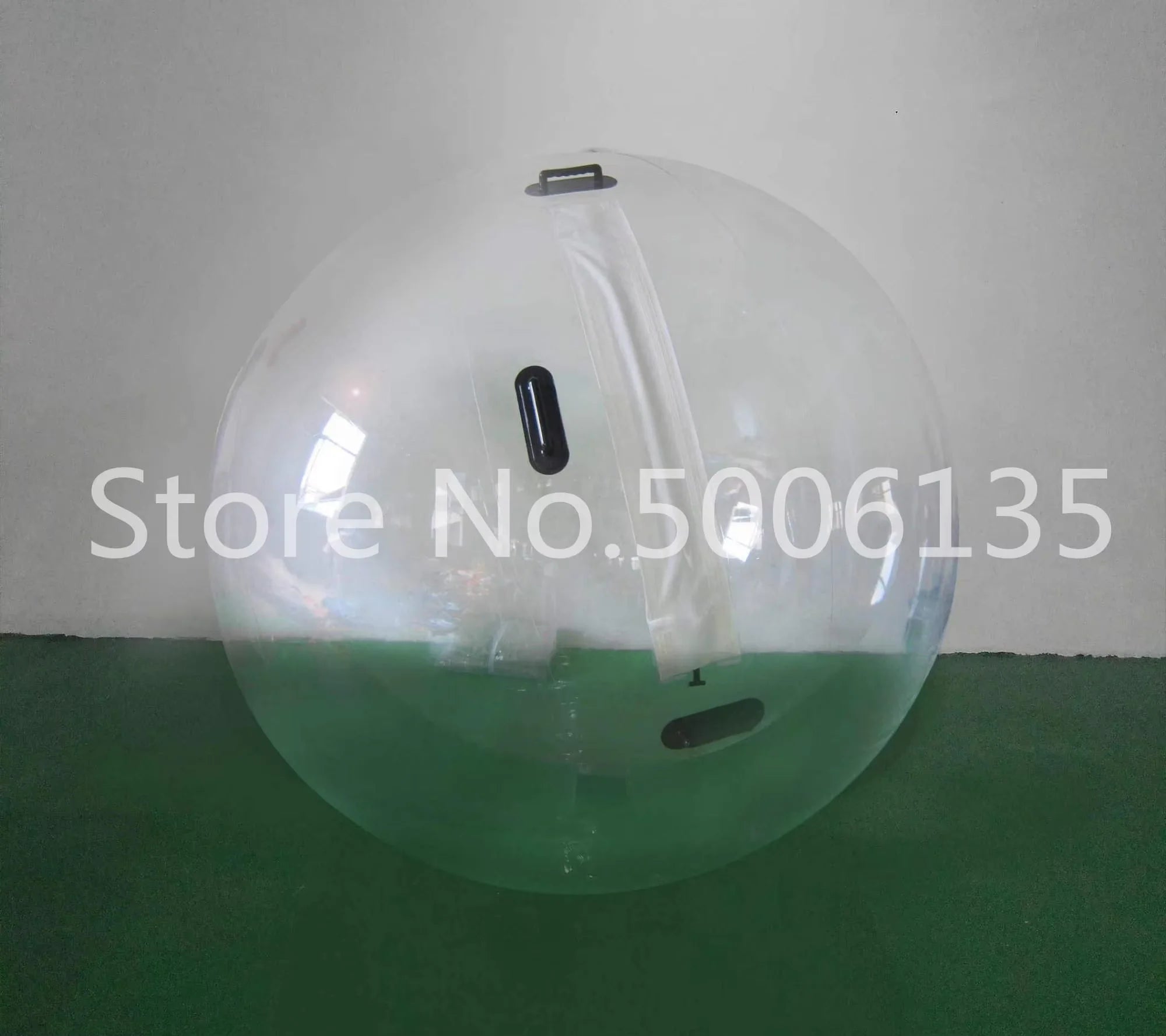 Animation estivale avec zorb ball gonflable