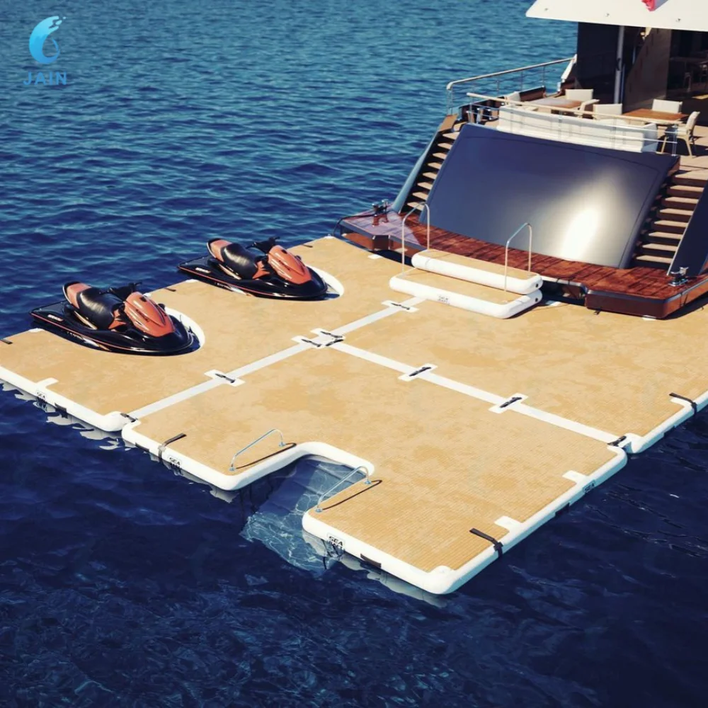Plateforme flottante gonflable utilisée en groupe