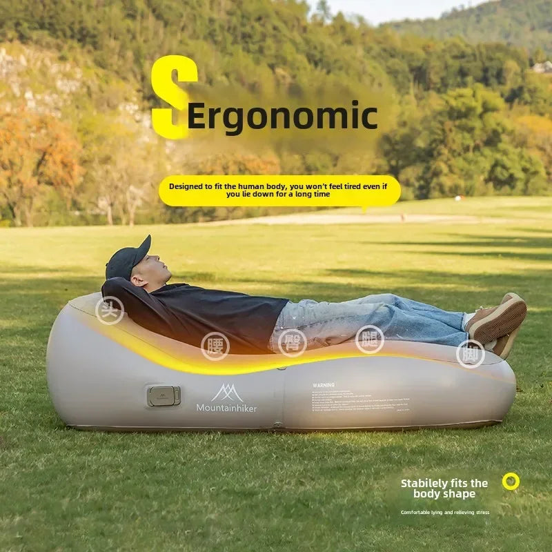 Détail de la pompe intégrée du matelas gonflable