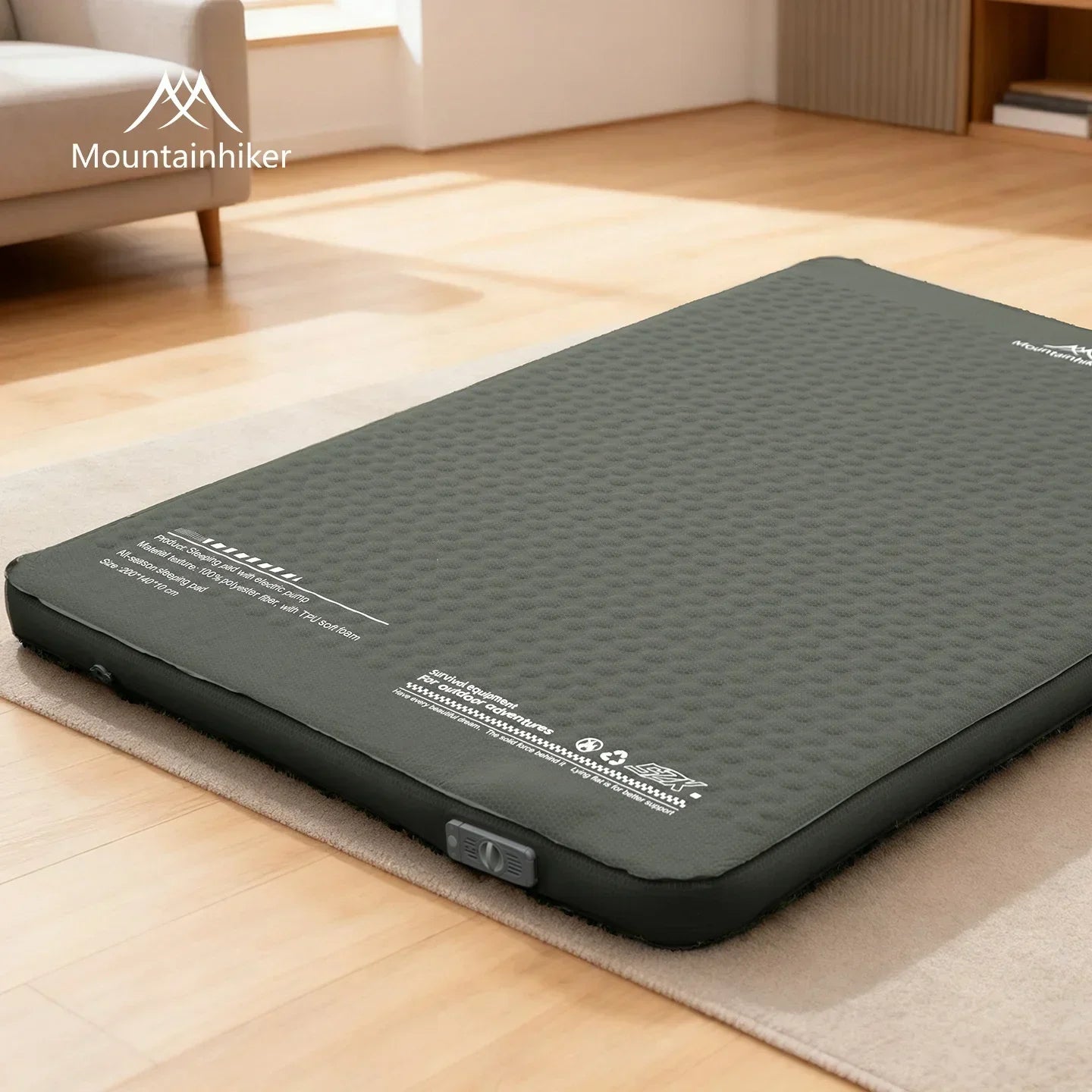 Matelas gonflable coloris beige pour le camping