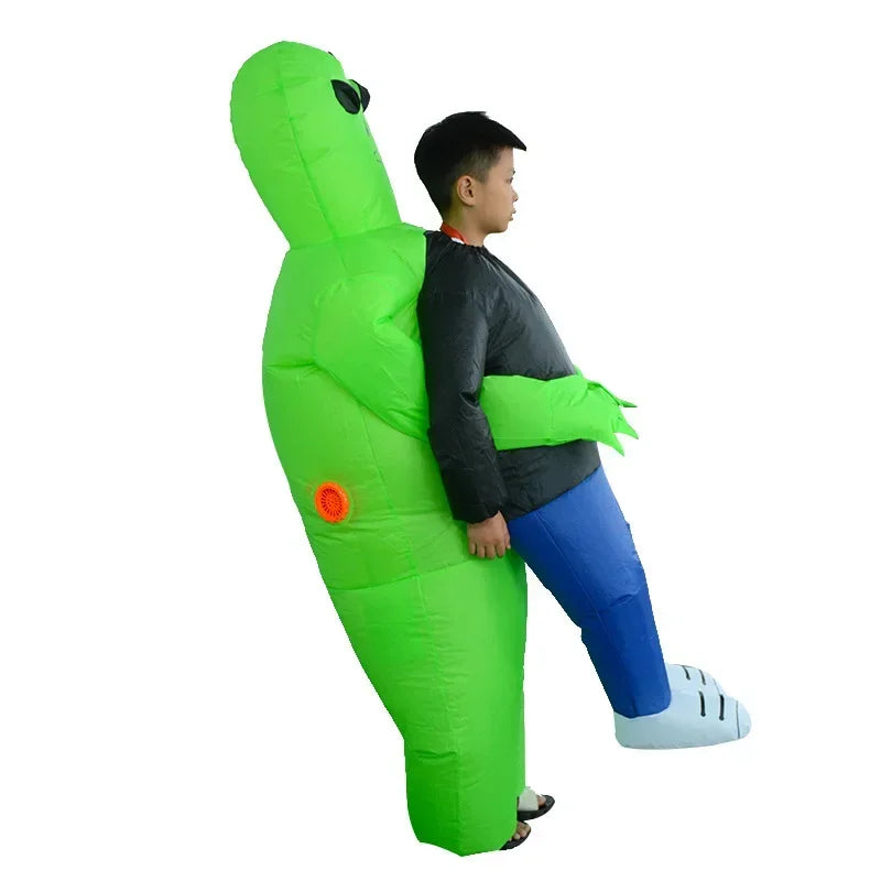 Détail du ventilateur USB du costume gonflable alien