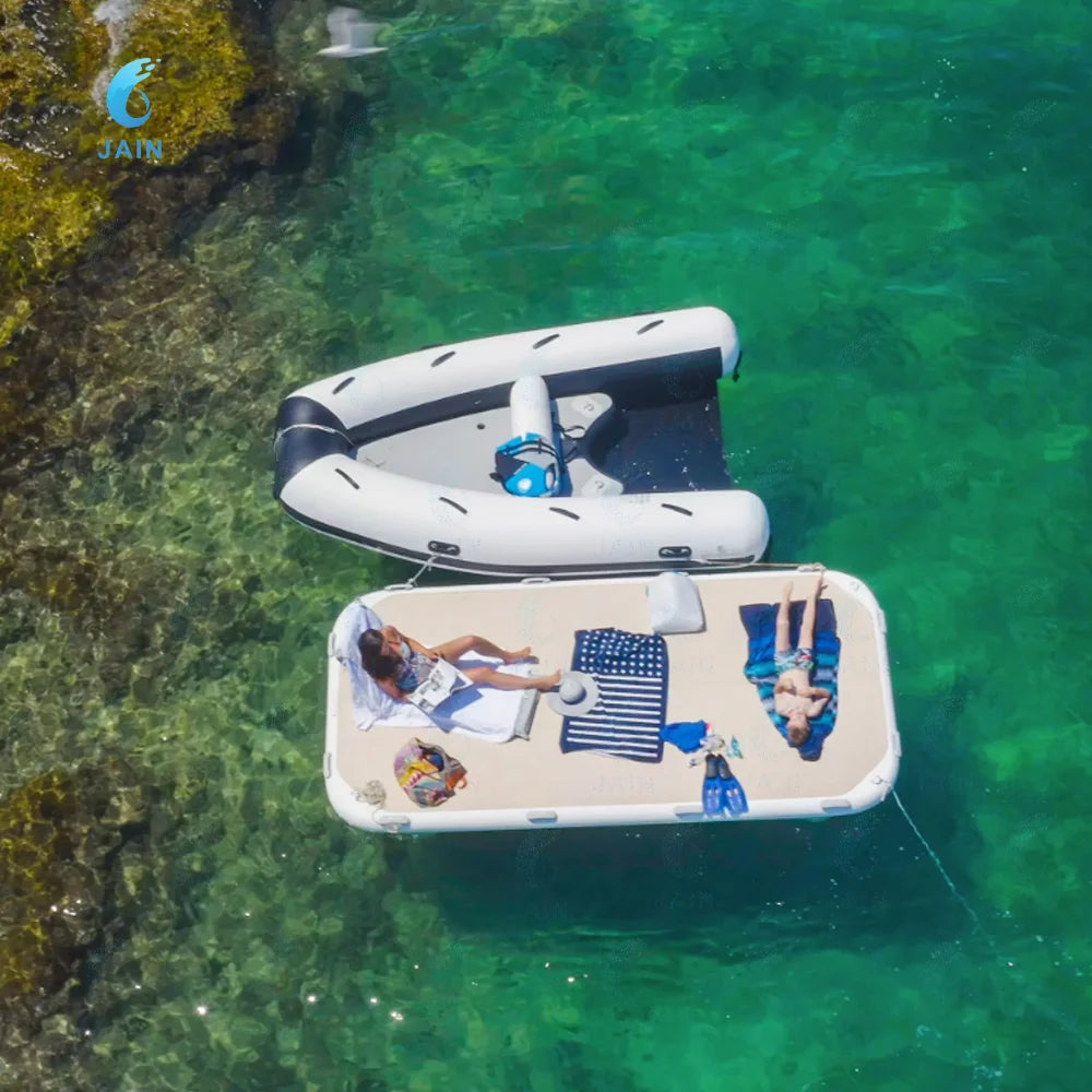 Plateforme flottante gonflable pour jet ski vue d'ensemble