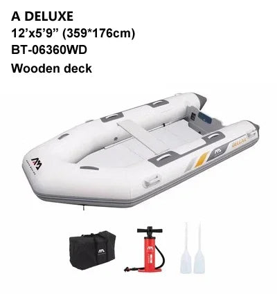 Bateau gonflable sport amarré au ponton