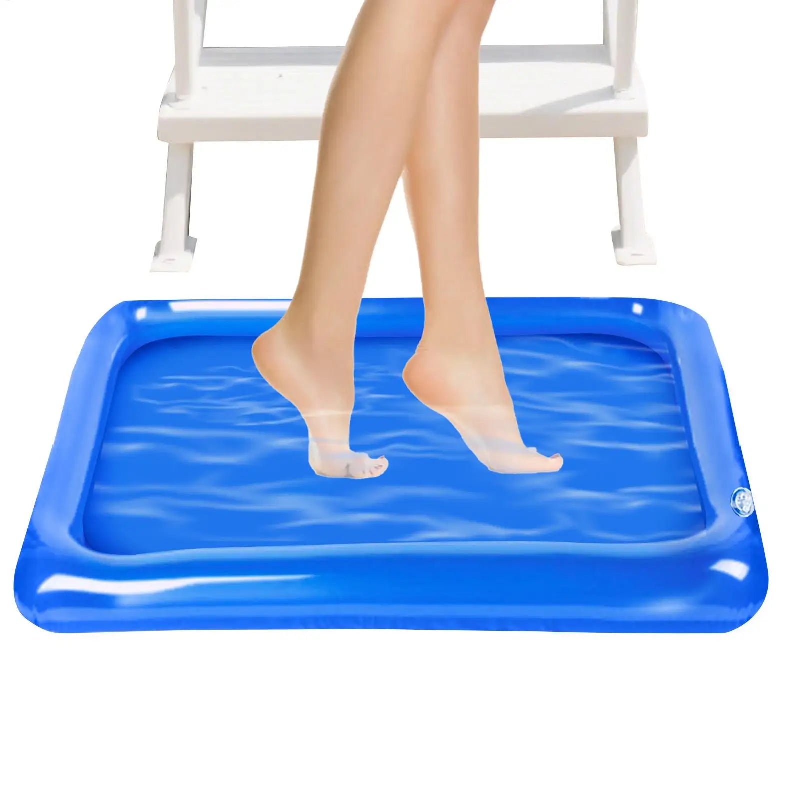 Bain de pieds gonflable bleu rempli d'eau