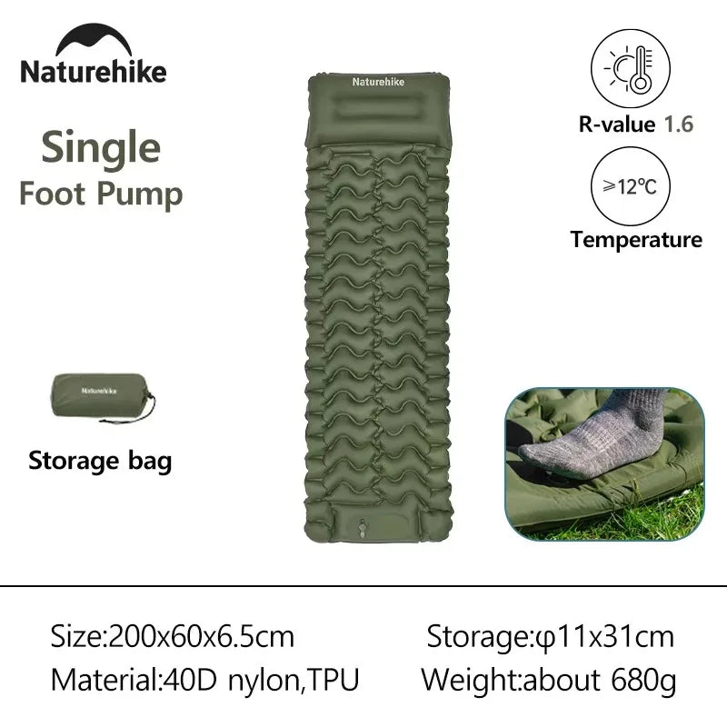 Matelas gonflable de camping en coloris bleu