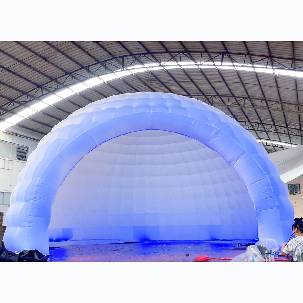 Intérieur de la tente gonflable dôme LED