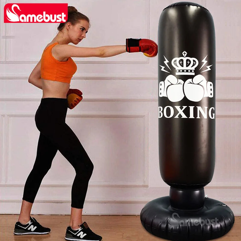 Accessoire gonflable sac boxe rebond en usage sport domicile