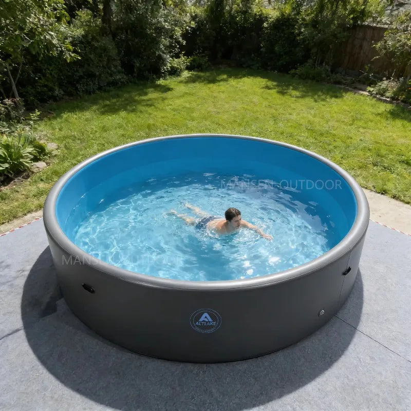 Vue de dessus de la piscine gonflable hors-sol 5 m